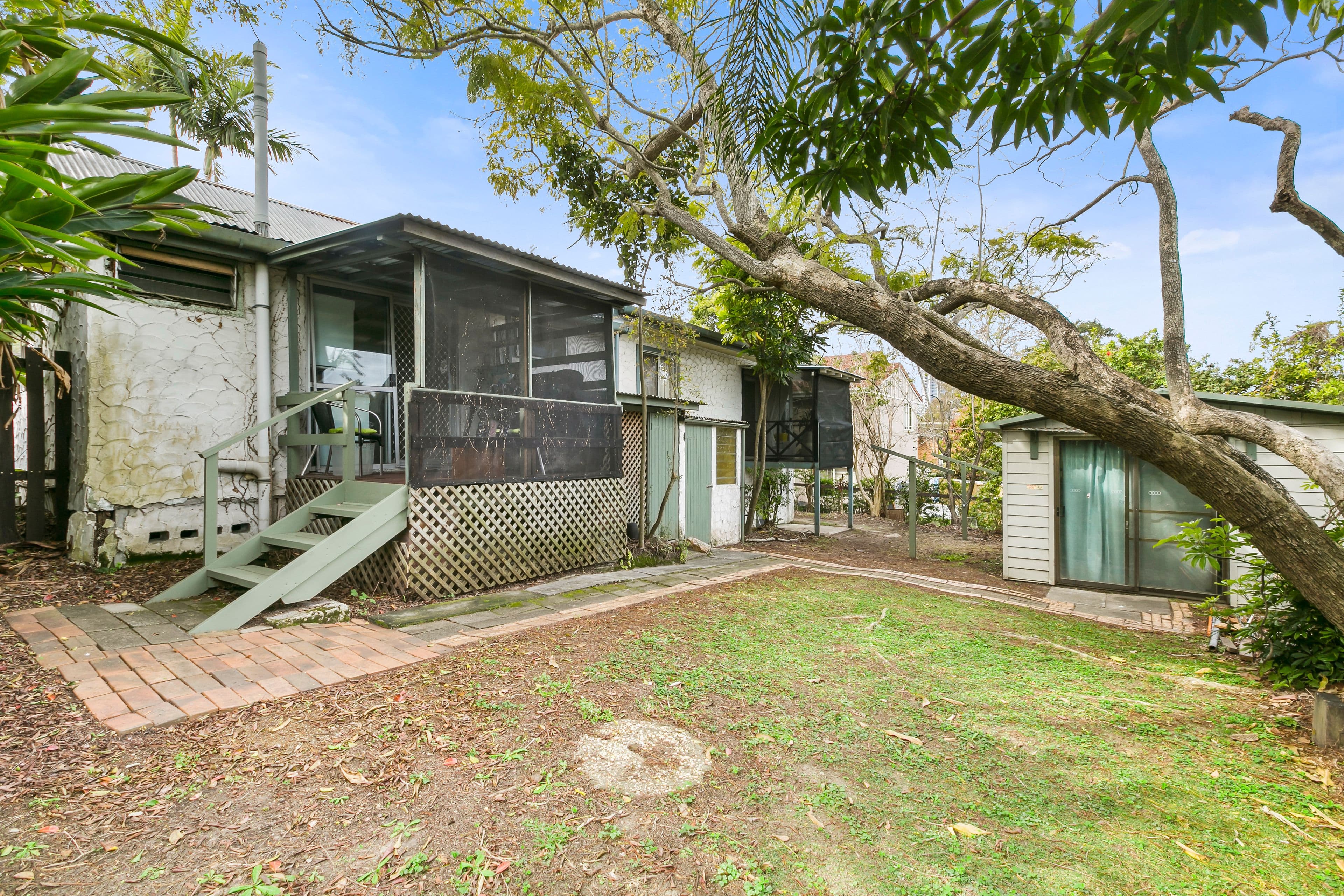 60 Falconer Street, Southport QLD 4215, Southport - Thumbnail 8