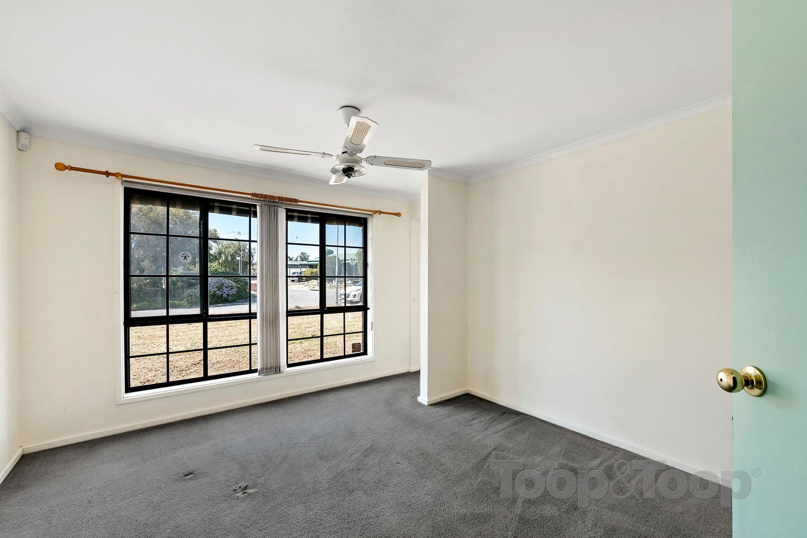 16 Cowrie Drive, Seaford Rise SA 5169, Seaford Rise - Thumbnail 5