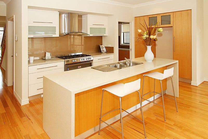 10 Montrose Drive, DOREEN VIC 3754, Doreen - Thumbnail 2