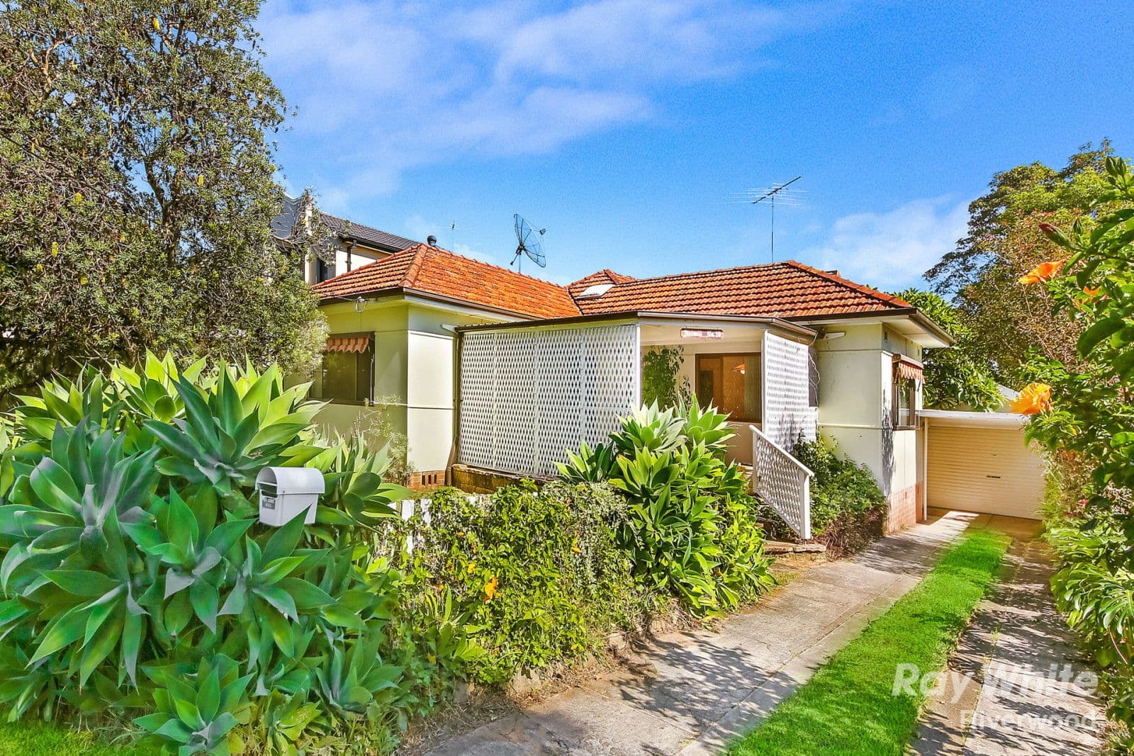 19 Larkhill Avenue, Riverwood - Image 1