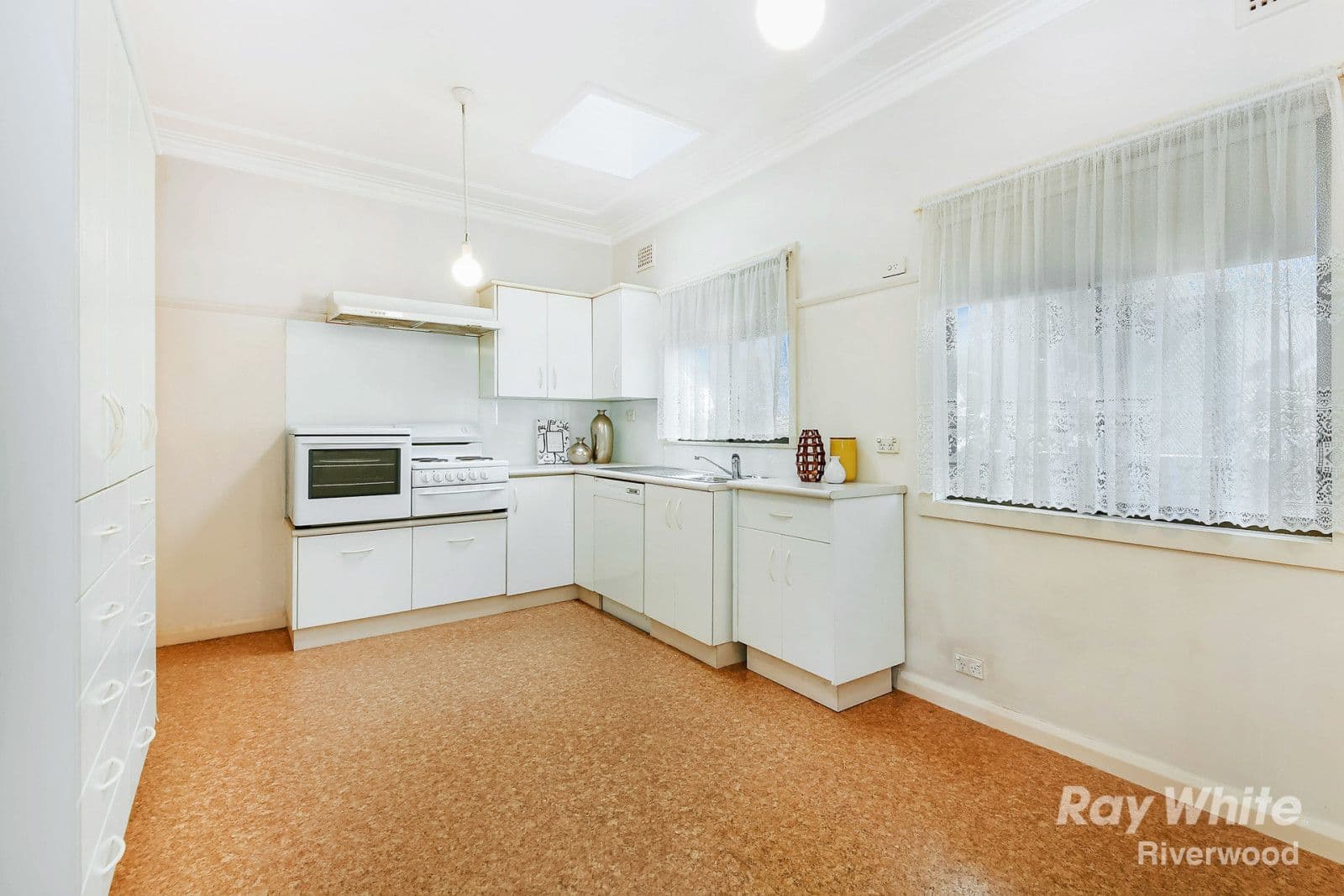 19 Larkhill Avenue, Riverwood - Thumbnail 7
