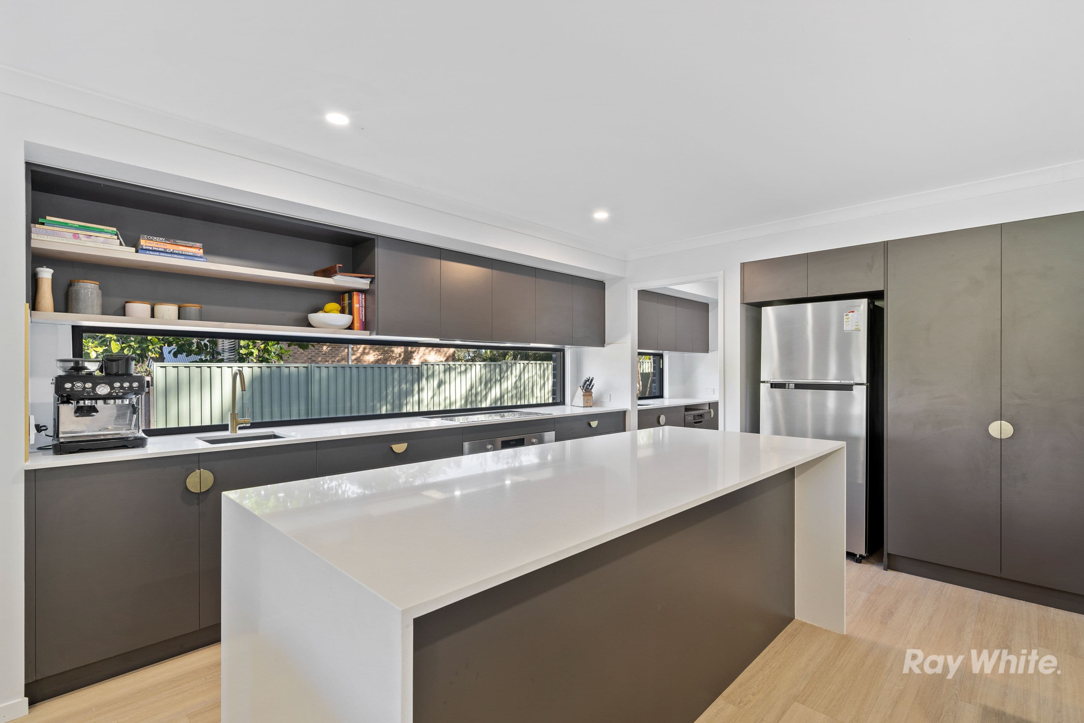 13 Mayda Street, Shailer Park QLD 4128, Shailer Park - Thumbnail 5