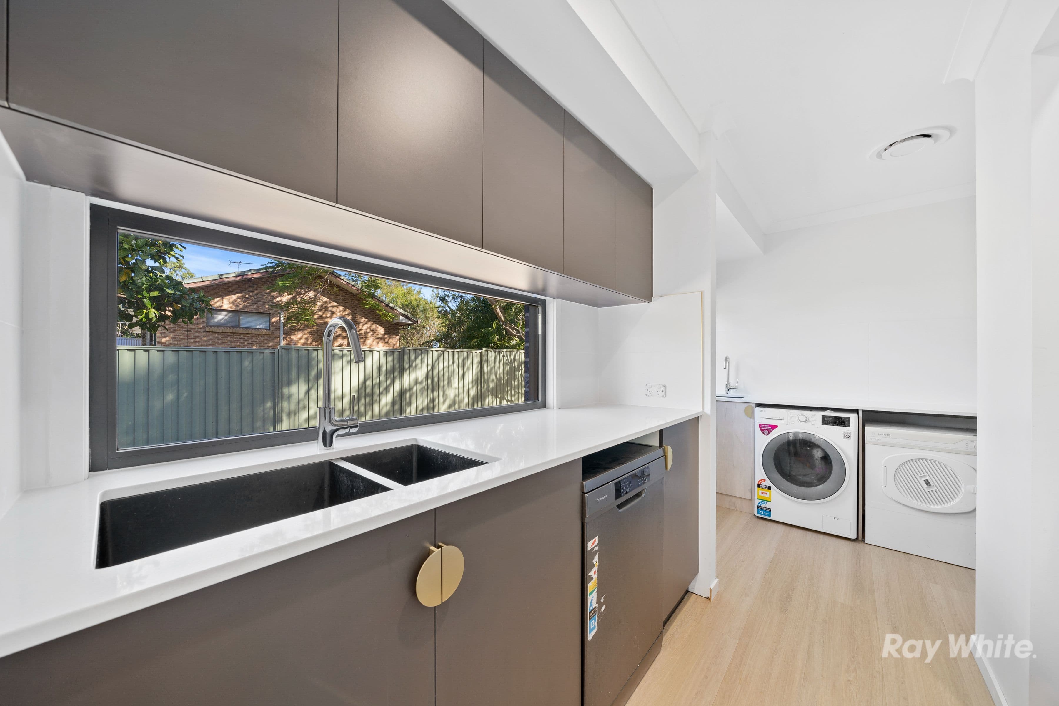 13 Mayda Street, Shailer Park QLD 4128, Shailer Park - Thumbnail 8