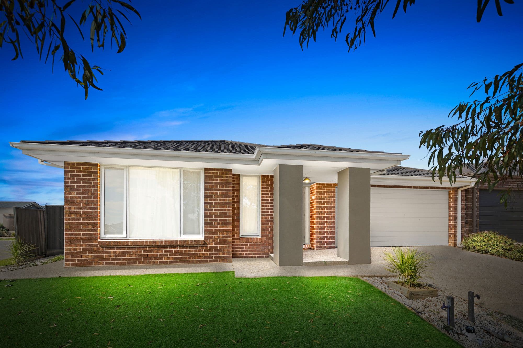8 Saris Street, MANOR LAKES VIC 3024, Manor Lakes - Image 1
