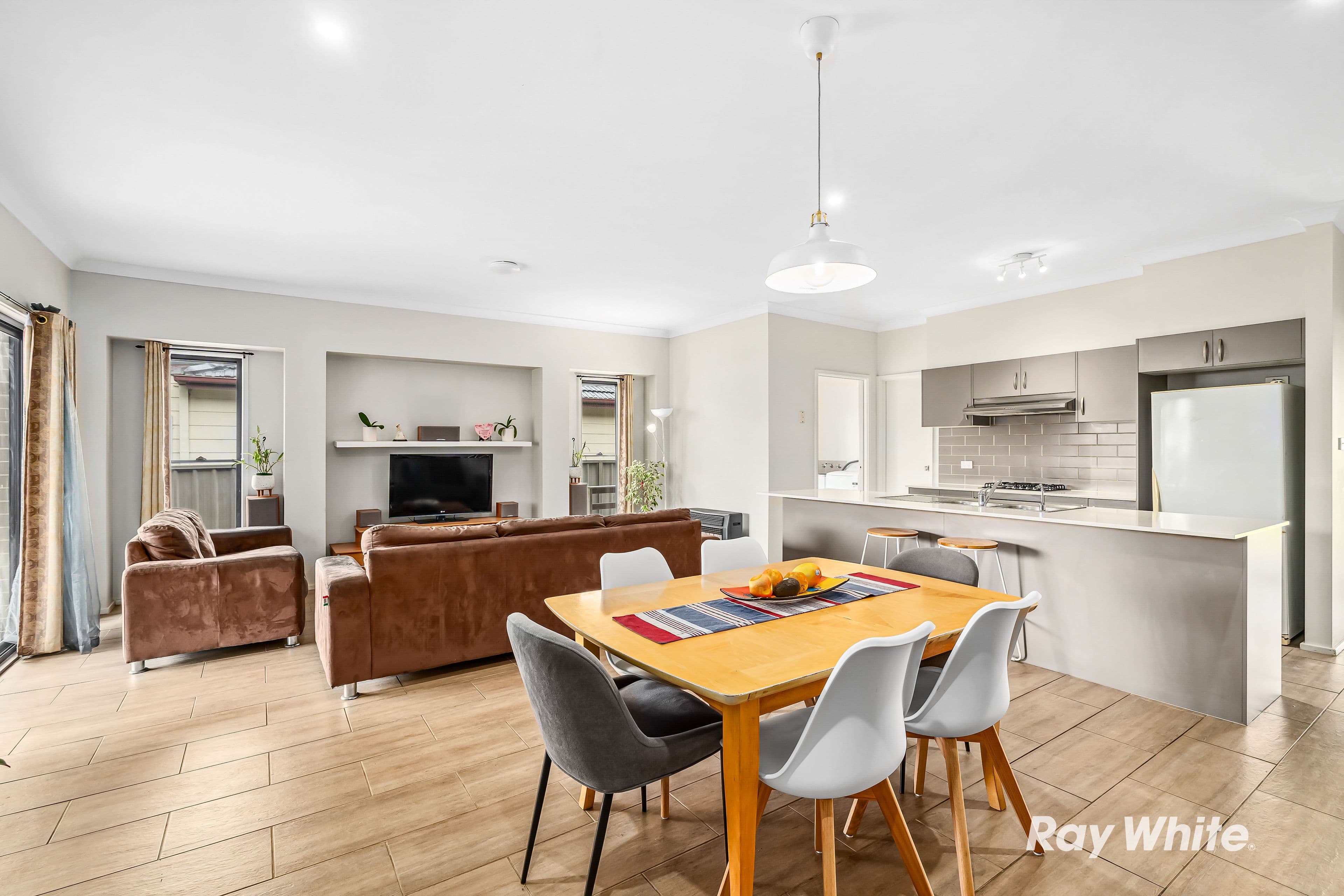 10 Cooper Street, Blacktown NSW 2148, Blacktown - Thumbnail 2