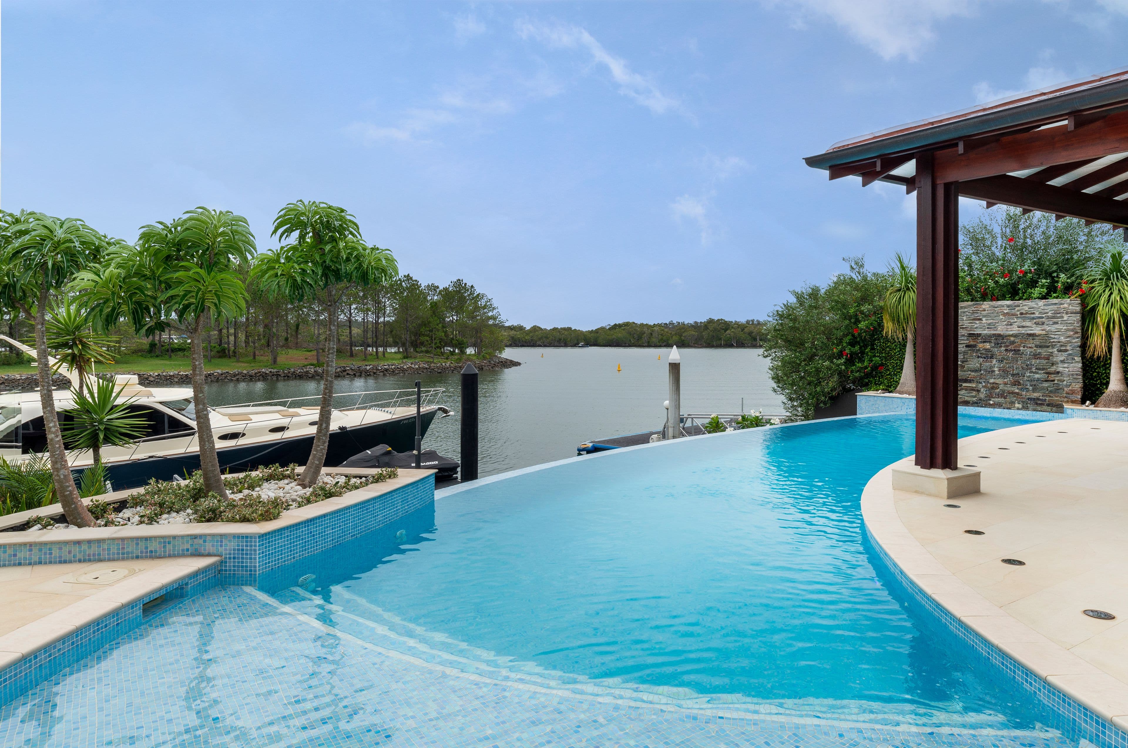2094 The Circle, Sanctuary Cove QLD 4212, Sanctuary Cove - Thumbnail 2
