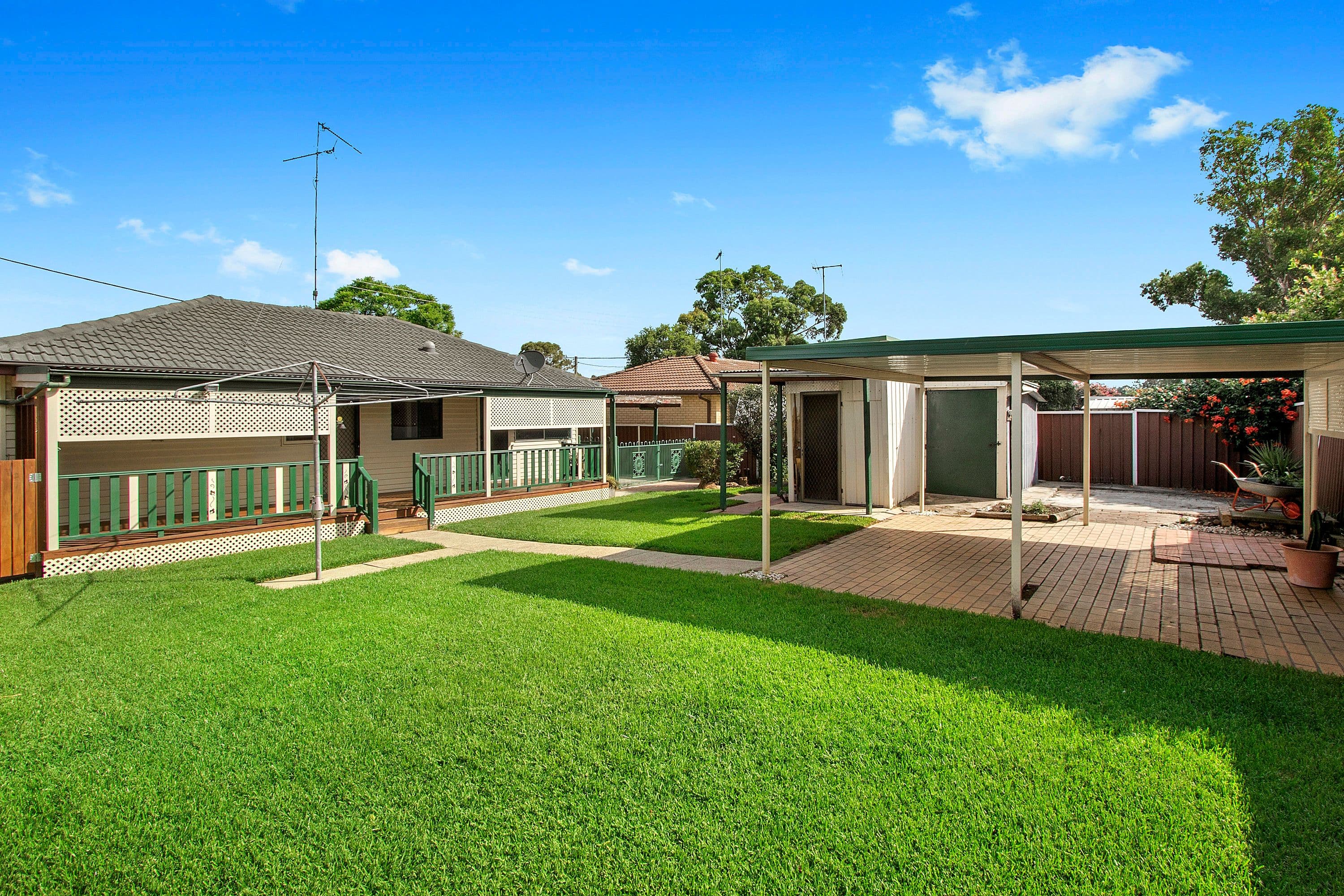 11 Bradley Road, South Windsor - Thumbnail 7