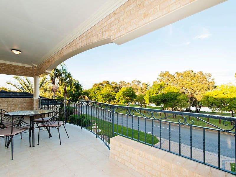 45 Sandringham Promenade, CANNING VALE WA 6155, Canning Vale - Thumbnail 2