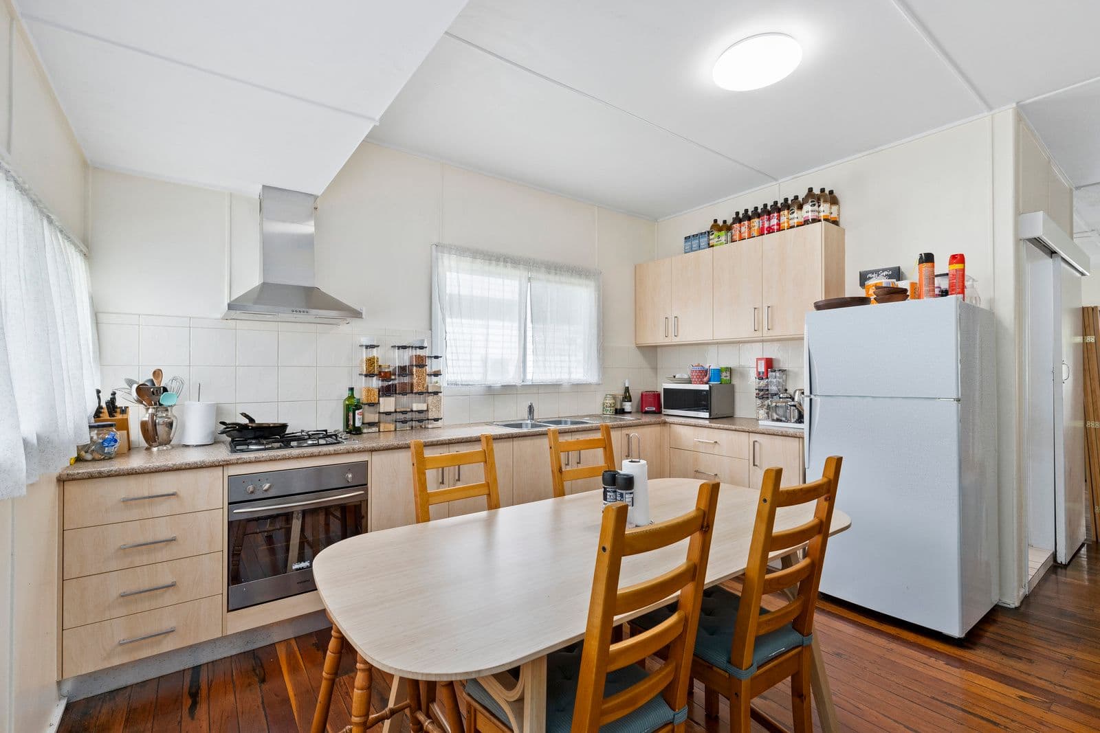 60 Cameron Street, Fairfield QLD 4103, Fairfield - Thumbnail 4