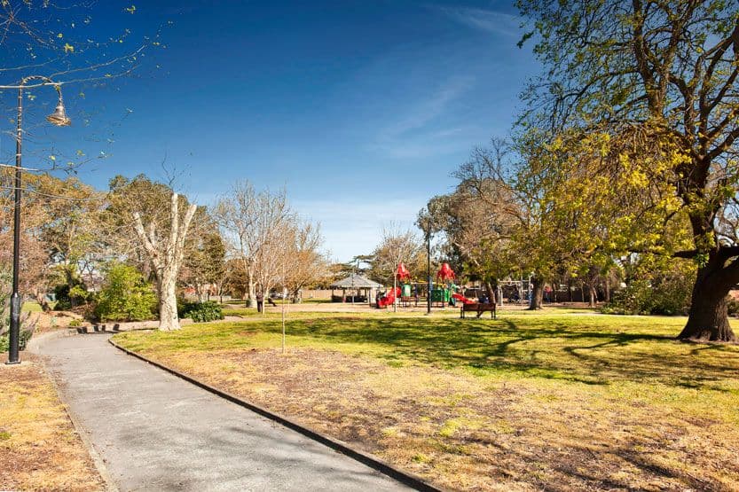 2 Hartley Street, NORTHCOTE VIC 3070, Northcote - Thumbnail 8