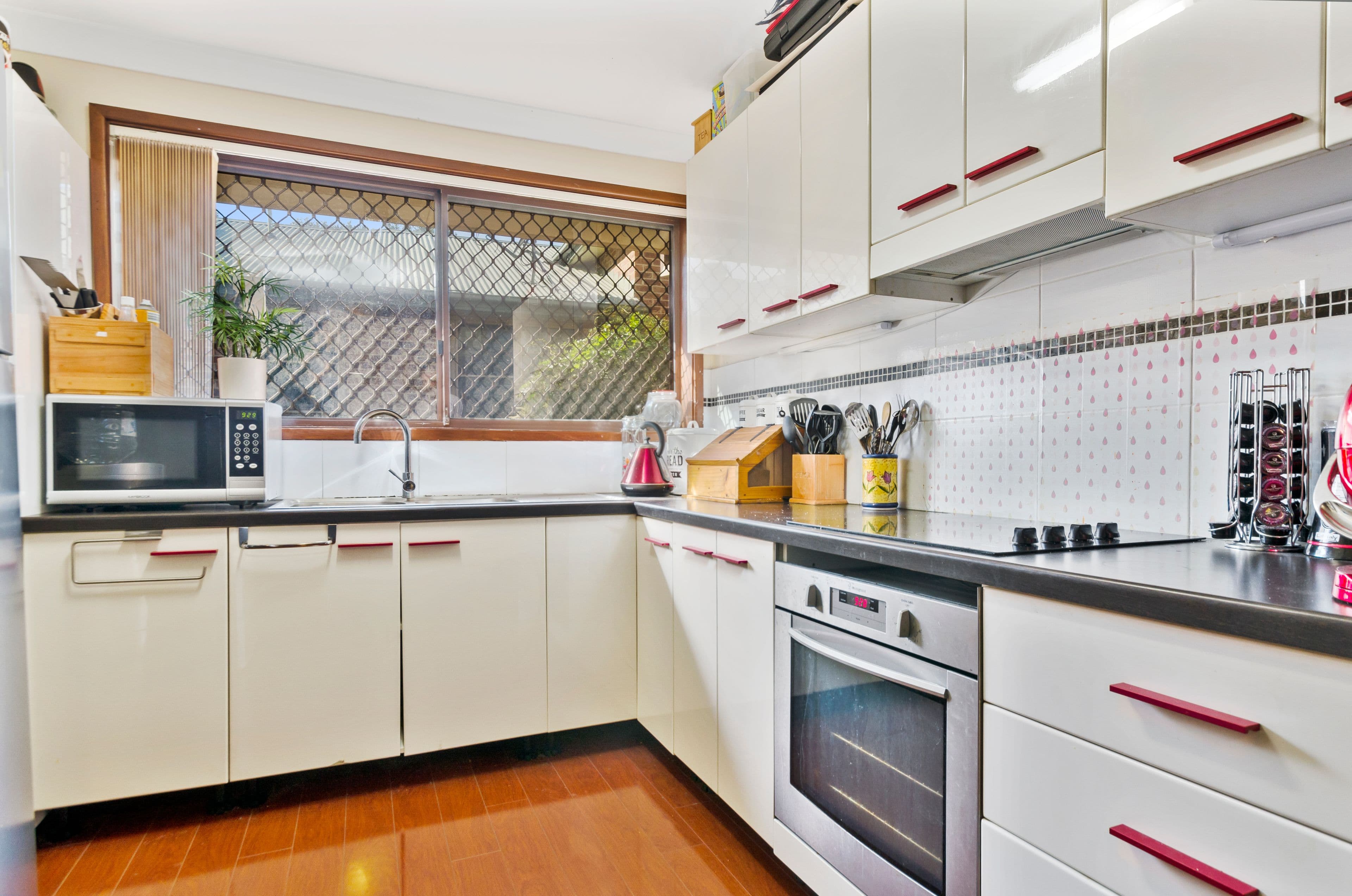 27 Nicholson Road, Woonona NSW 2517, Woonona - Thumbnail 2