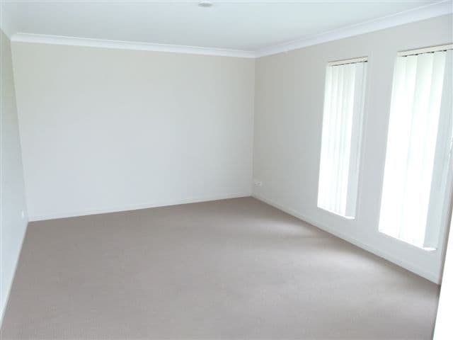 81 Jacaranda Drive, YAMANTO QLD 4305, Yamanto - Thumbnail 5