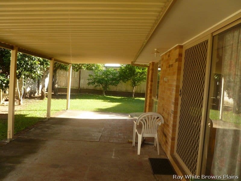 11 Thistle Street, Regents Park QLD 4118, Regents Park - Thumbnail 4
