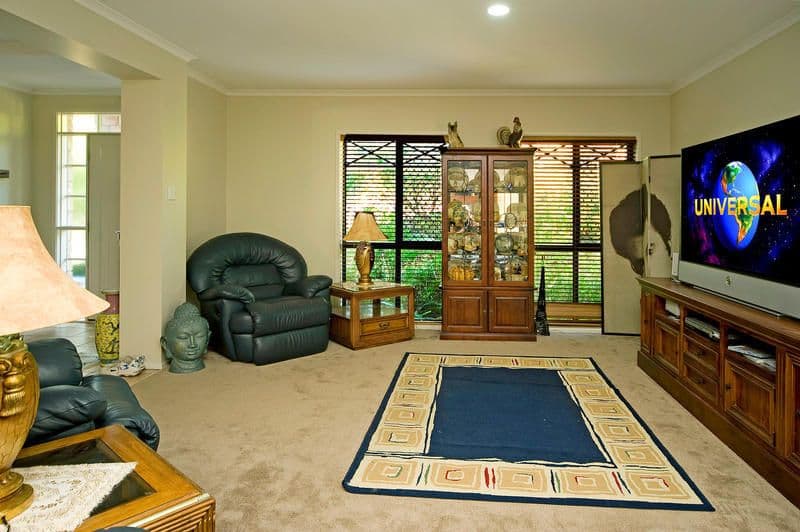 2 Nyrang Drive, PIMPAMA QLD 4209, Pimpama - Thumbnail 5