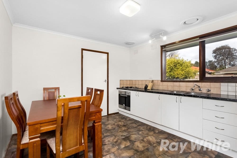 5 Pamela Court, Scoresby VIC 3179, Scoresby - Thumbnail 4