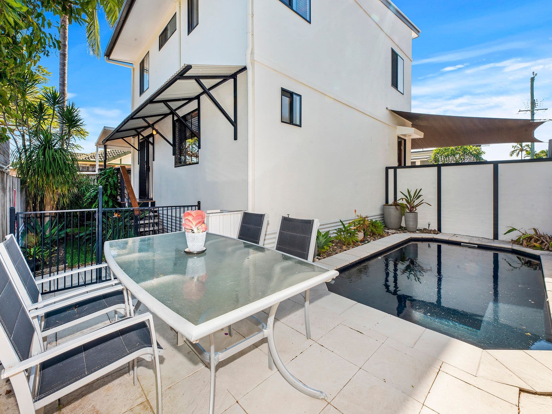 17 Minchinton Street, Caloundra QLD 4551, Caloundra - Thumbnail 2