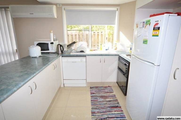 127 Greenacre Drive, PARKWOOD QLD 4214, Parkwood - Thumbnail 2