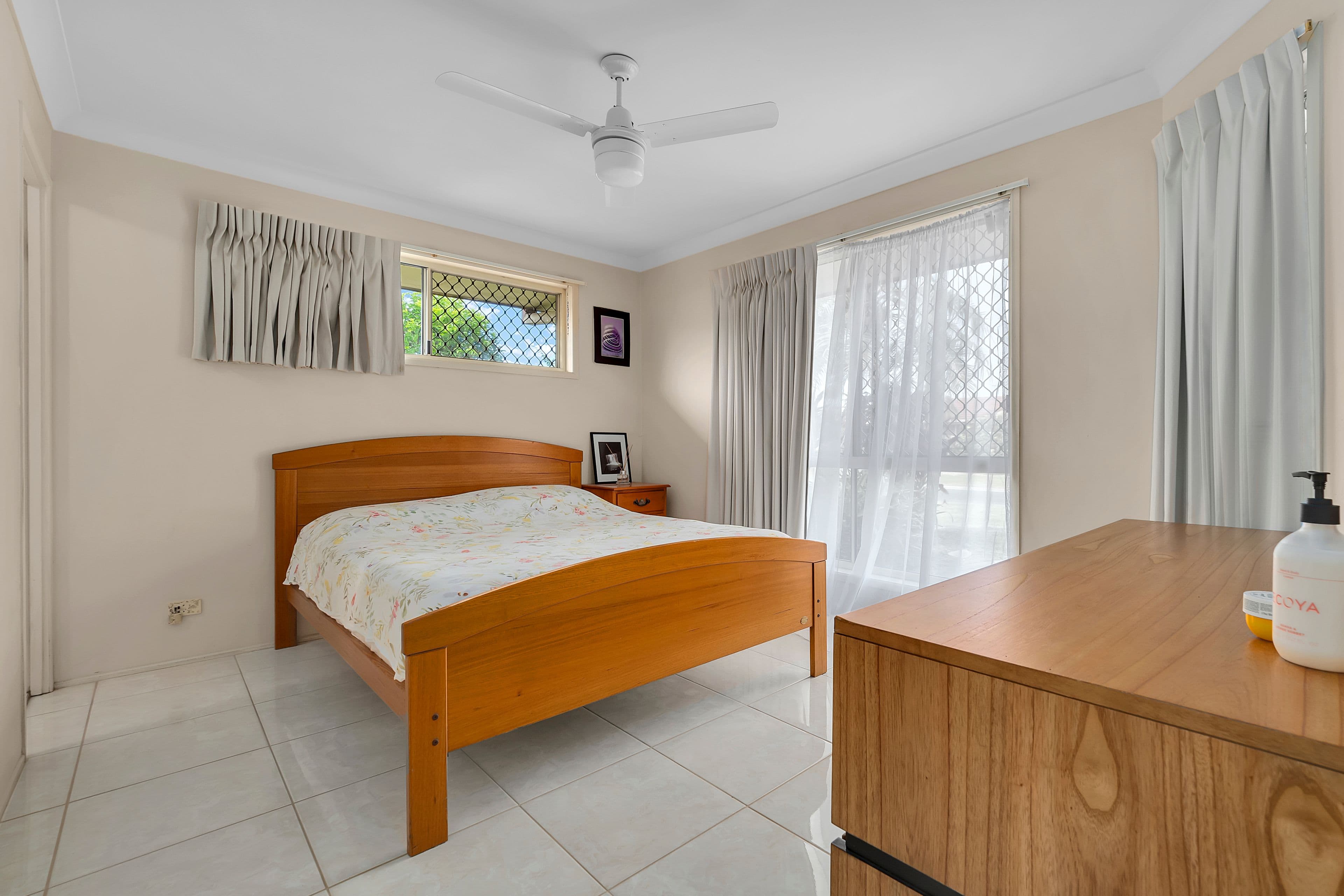 28 Summerwine Street, Burleigh Waters QLD 4220, Burleigh Waters - Thumbnail 6