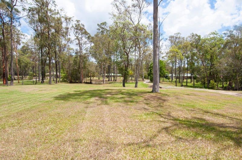 195-197 Wilson Road, BUCCAN QLD 4207, Buccan - Thumbnail 4