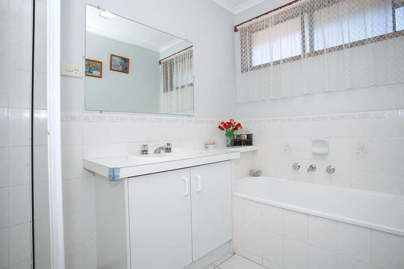 6 Tara Court, HALLAM VIC 3803, Hallam - Thumbnail 3