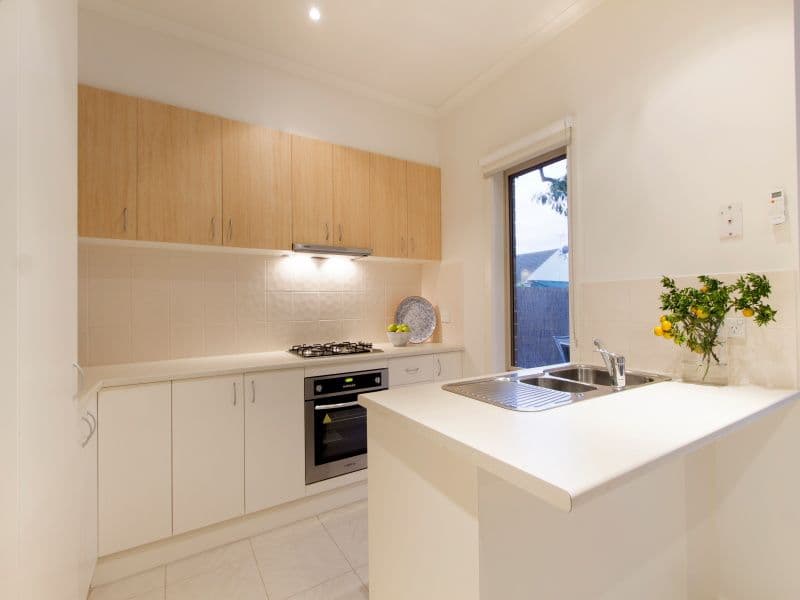 1 Tower Avenue, Frankston VIC 3199, Frankston - Thumbnail 2