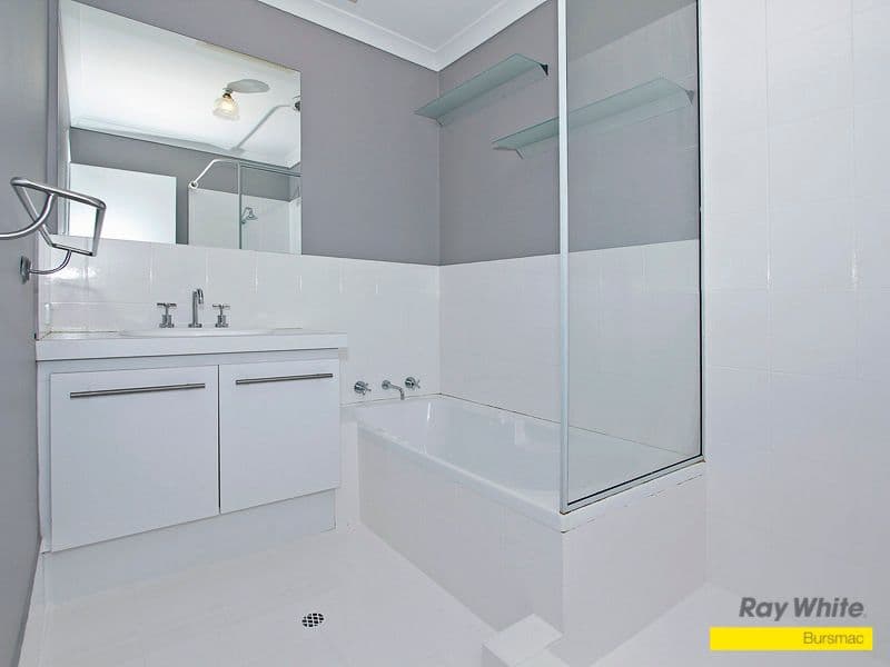 6 Bermuda Drive, BALLAJURA WA 6066, Ballajura - Thumbnail 3
