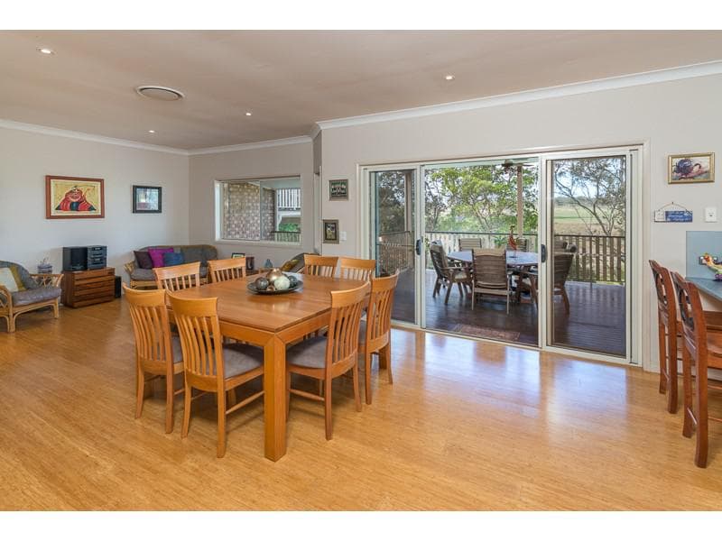 19 Aringa Crescent,  Karana Downs, Karana Downs - Thumbnail 6