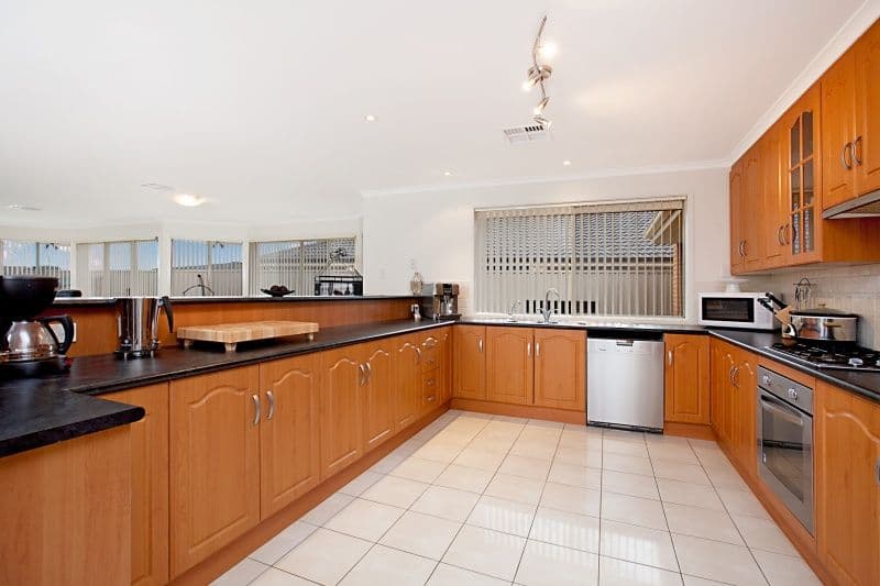10 Winchester Street, CRAIGMORE SA 5114, Craigmore - Thumbnail 5