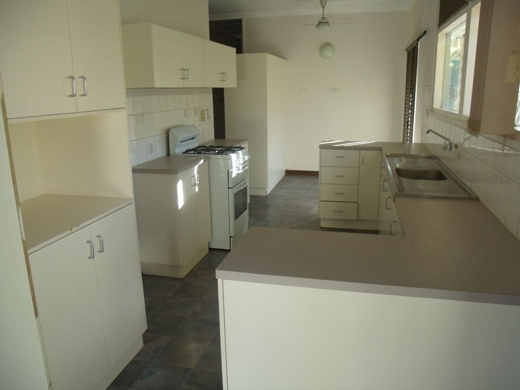 7 Morgan Way, CARNARVON WA 6701, Carnarvon - Thumbnail 2