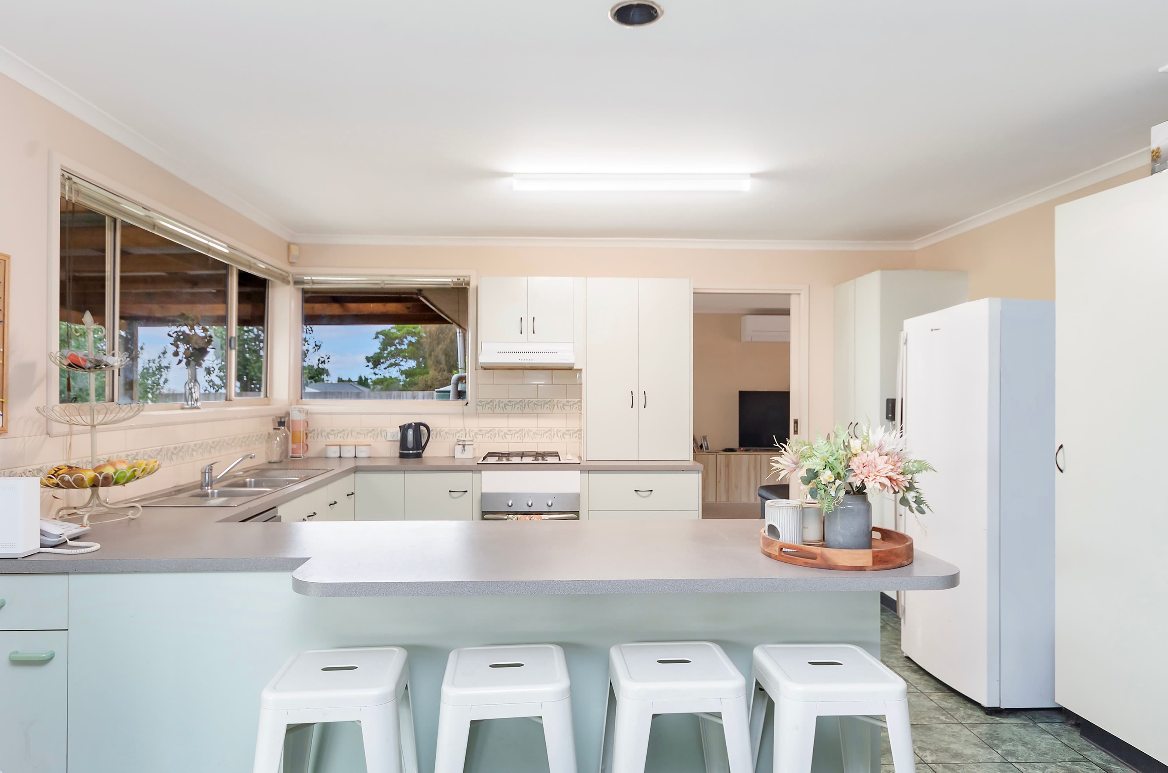 2 Eliza Court, Warrnambool VIC 3280, Warrnambool - Thumbnail 4