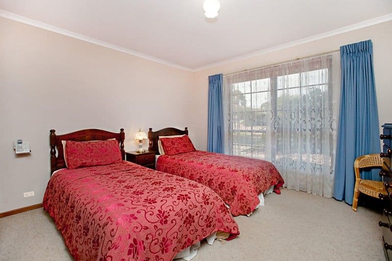 38 Gooronga Drive, CRAIGMORE SA 5114, Craigmore - Thumbnail 4