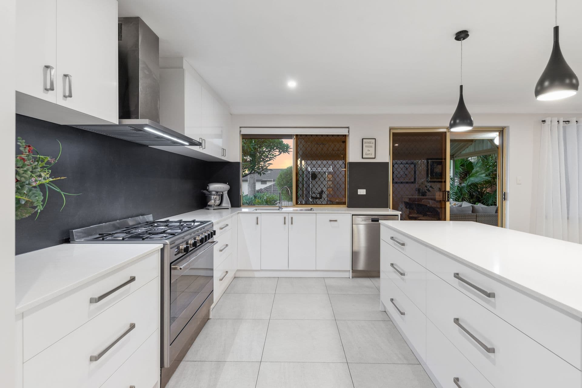 53 Garling Street, Kardinya WA 6163, Kardinya - Thumbnail 2