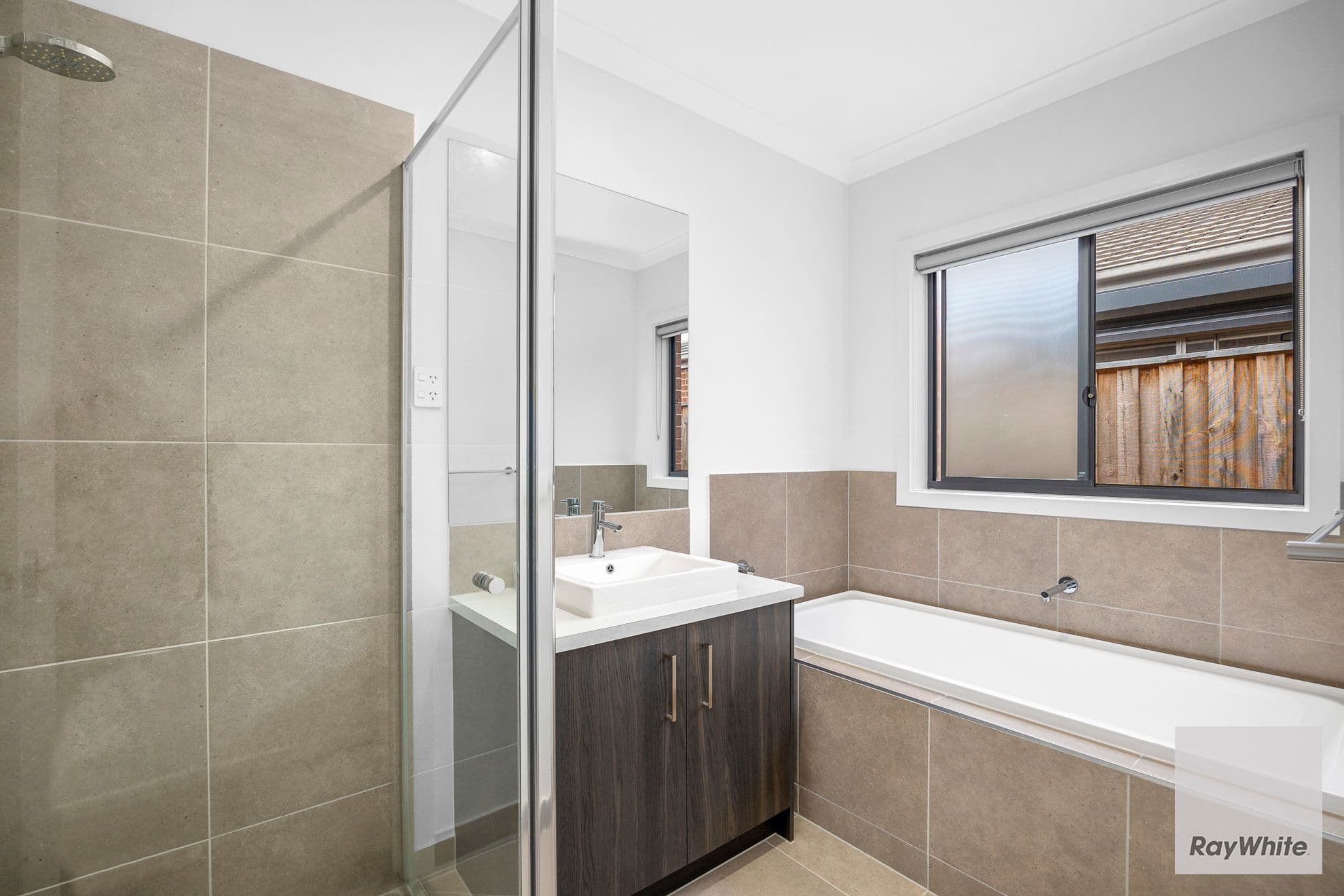 11 Monticiano Road, FRASER RISE VIC 3336, Fraser Rise - Thumbnail 7