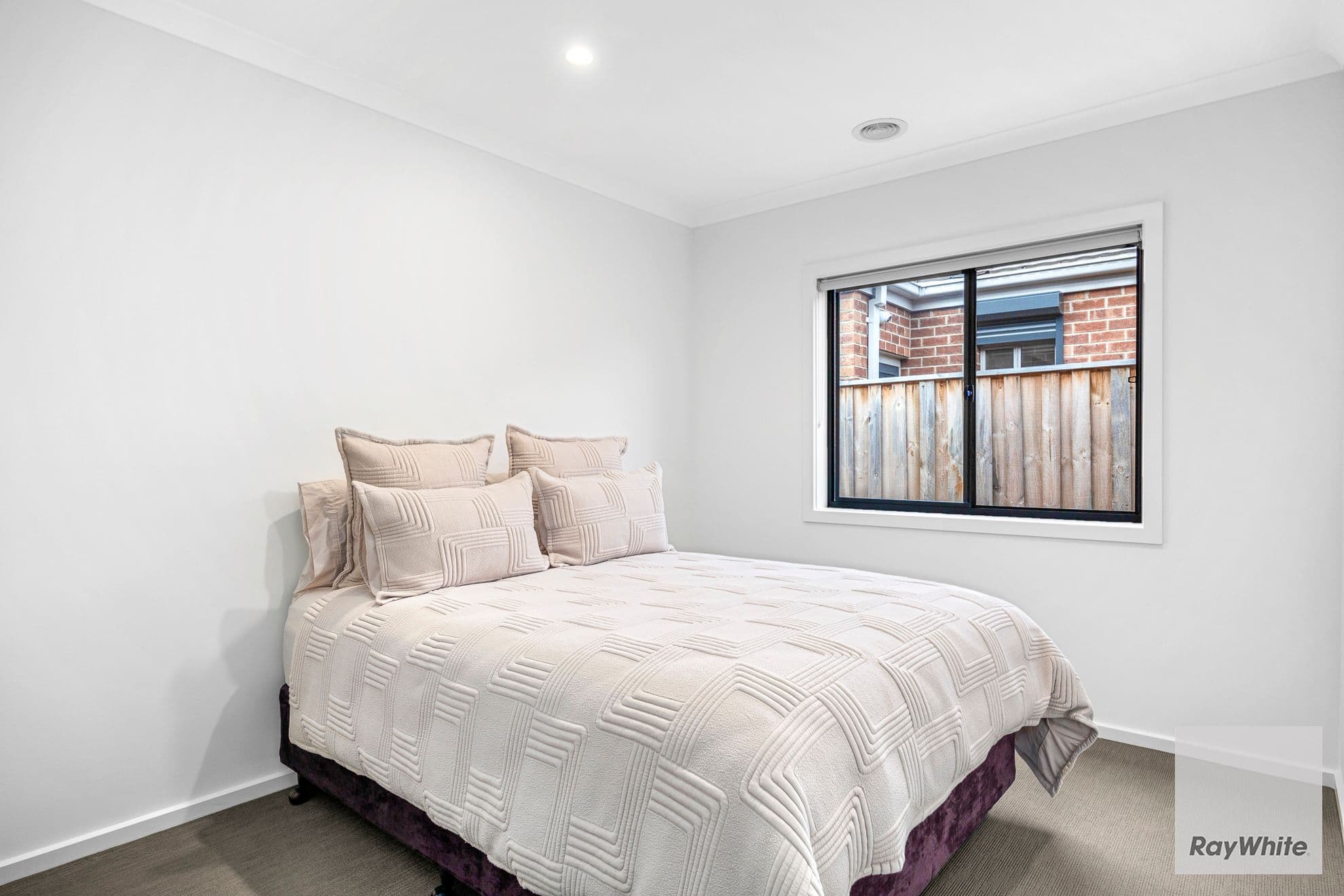 11 Monticiano Road, FRASER RISE VIC 3336, Fraser Rise - Thumbnail 8