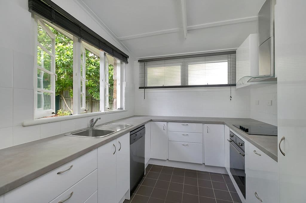 263 Ferguson Road, Seven Hills QLD 4170, Seven Hills - Thumbnail 7