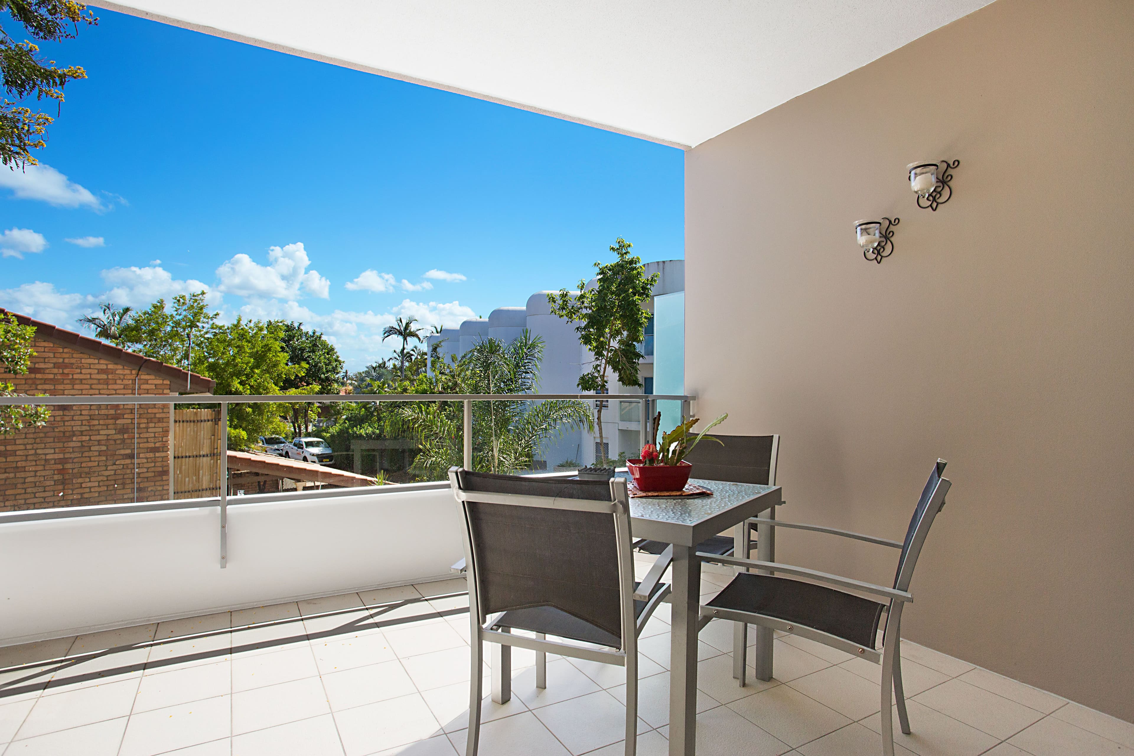 2102 'Freshwater Point' 33 T E Peters Drive, Broadbeach Waters QLD 4218, Broadbeach Waters - Thumbnail 2