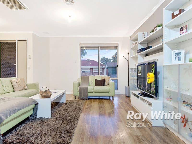 52 Saint Alfred Drive, Parafield Gardens SA 5107, Parafield Gardens - Thumbnail 2