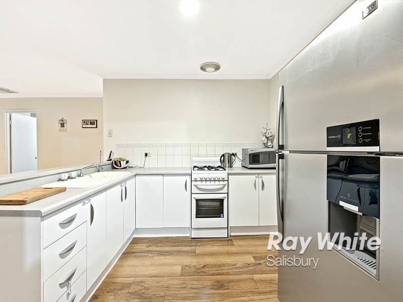 52 Saint Alfred Drive, Parafield Gardens SA 5107, Parafield Gardens - Thumbnail 5