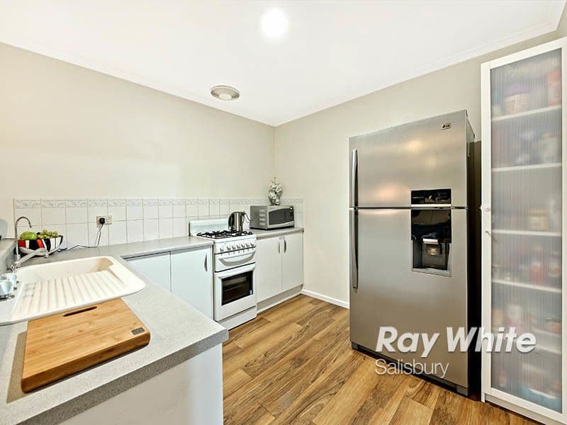 52 Saint Alfred Drive, Parafield Gardens SA 5107, Parafield Gardens - Thumbnail 6
