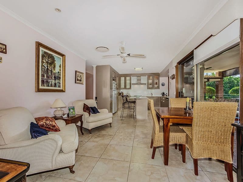 14 St Amand Street, SINNAMON PARK QLD 4073, Sinnamon Park - Thumbnail 6