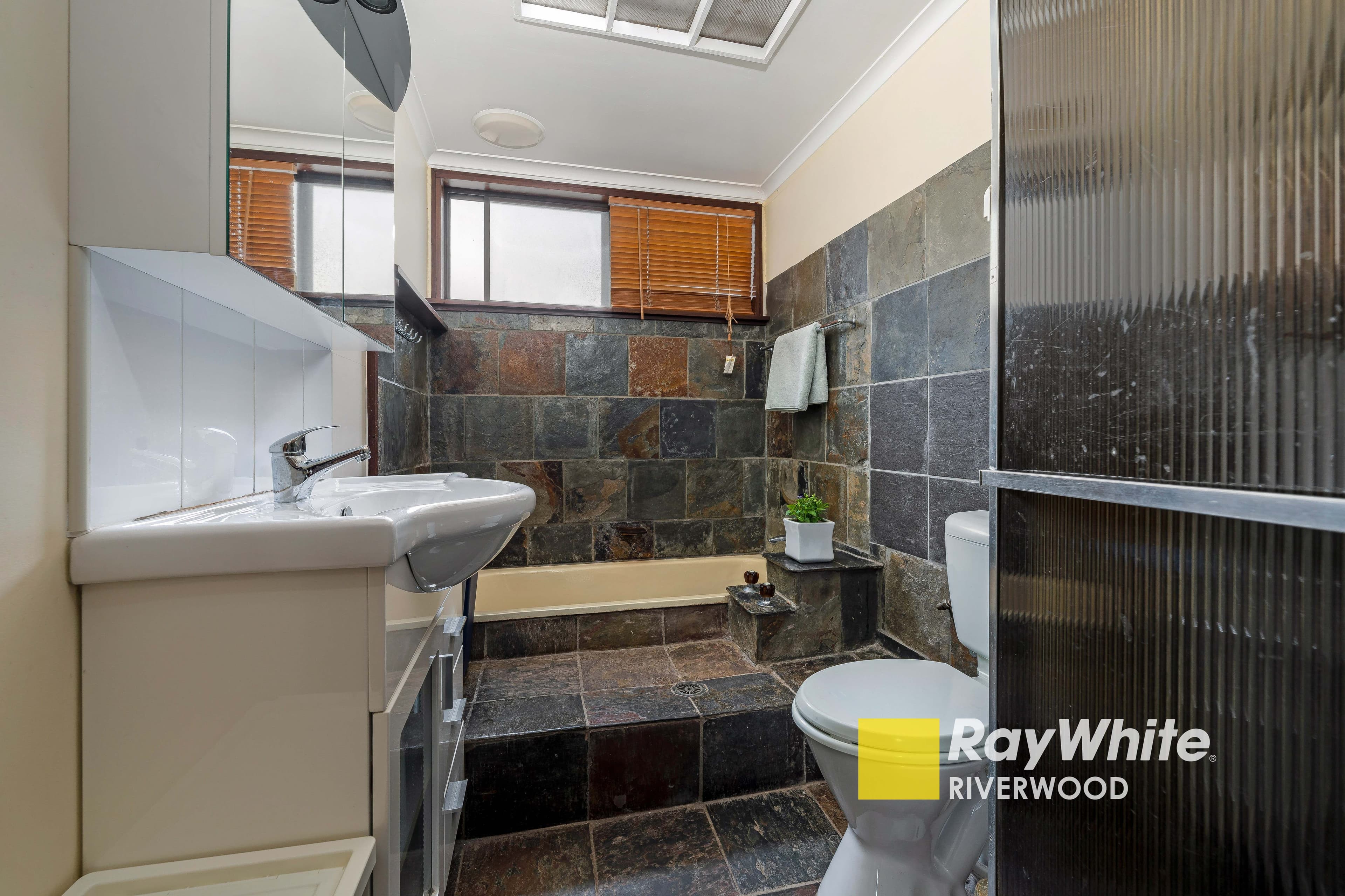 30 Hardwicke Street, Riverwood NSW 2210, Riverwood - Thumbnail 8