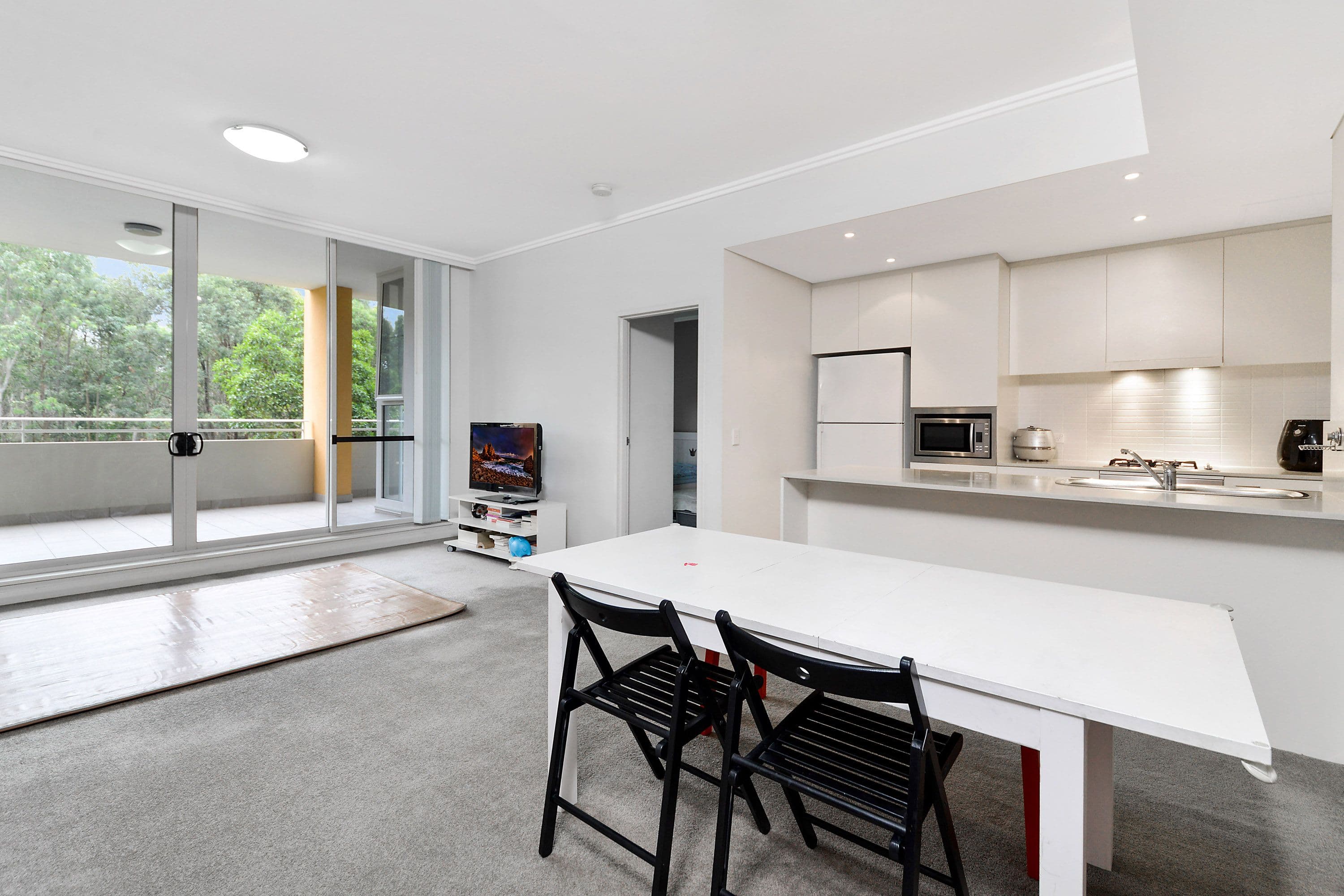 33 Hill Road, Wentworth Point NSW 2127, Wentworth Point - Thumbnail 2