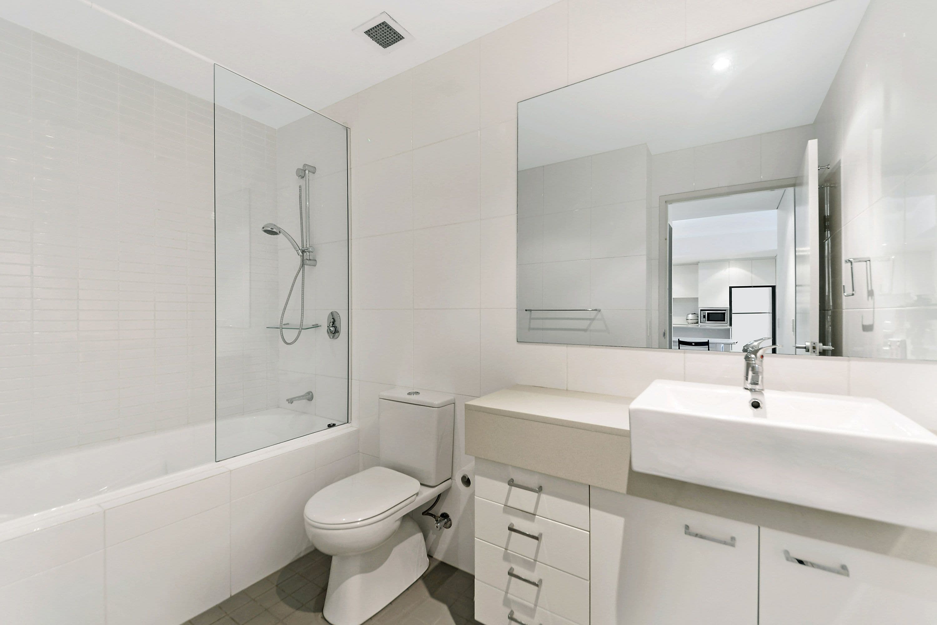 33 Hill Road, Wentworth Point NSW 2127, Wentworth Point - Thumbnail 5