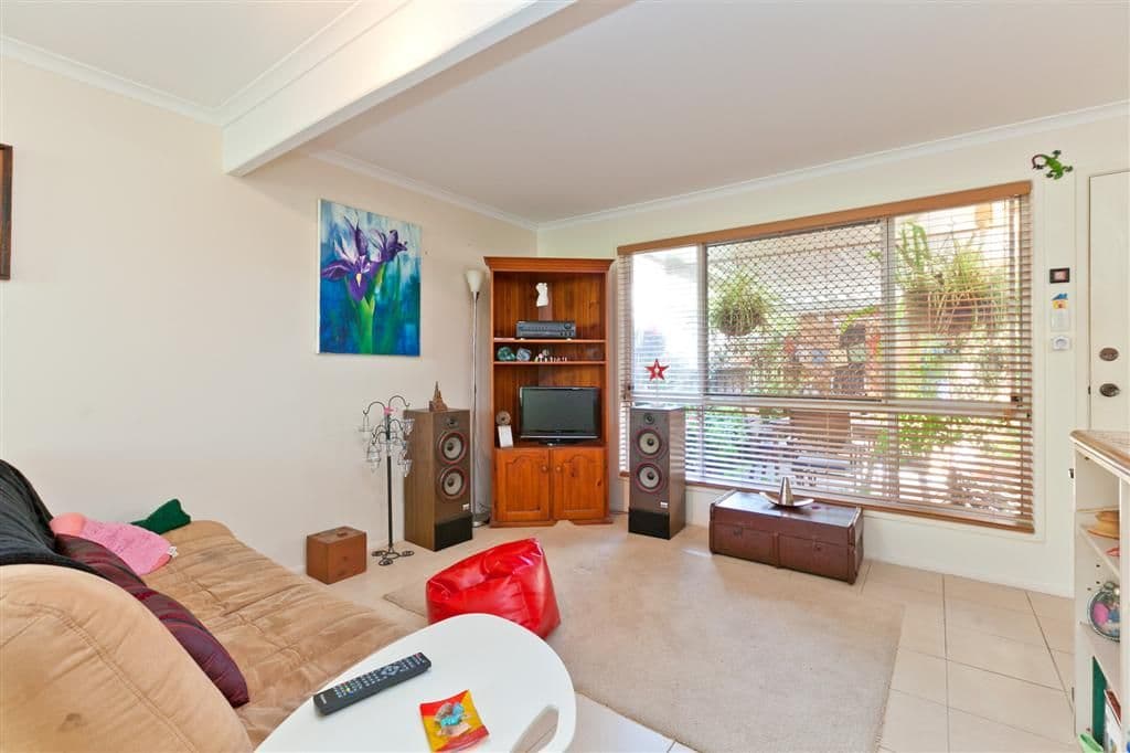 64 Abelia Street, ALEXANDRA HILLS QLD 4161, Alexandra Hills - Thumbnail 3