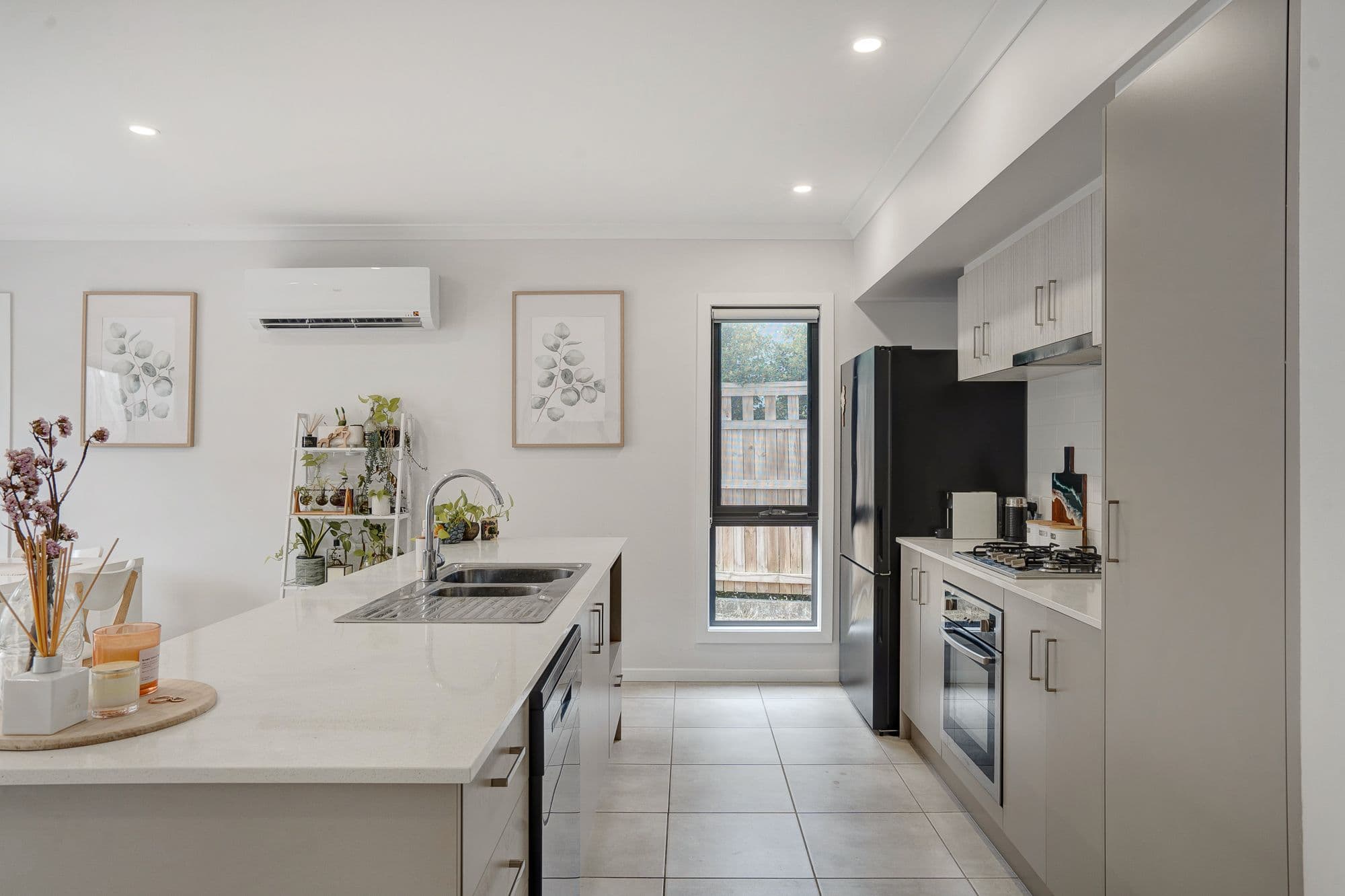 73 Sutherland Drive, Strathpine QLD 4500, Strathpine - Thumbnail 4