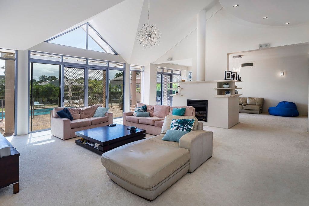 6275 Timberview Court, Sanctuary Cove QLD 4212, Hope Island - Thumbnail 2