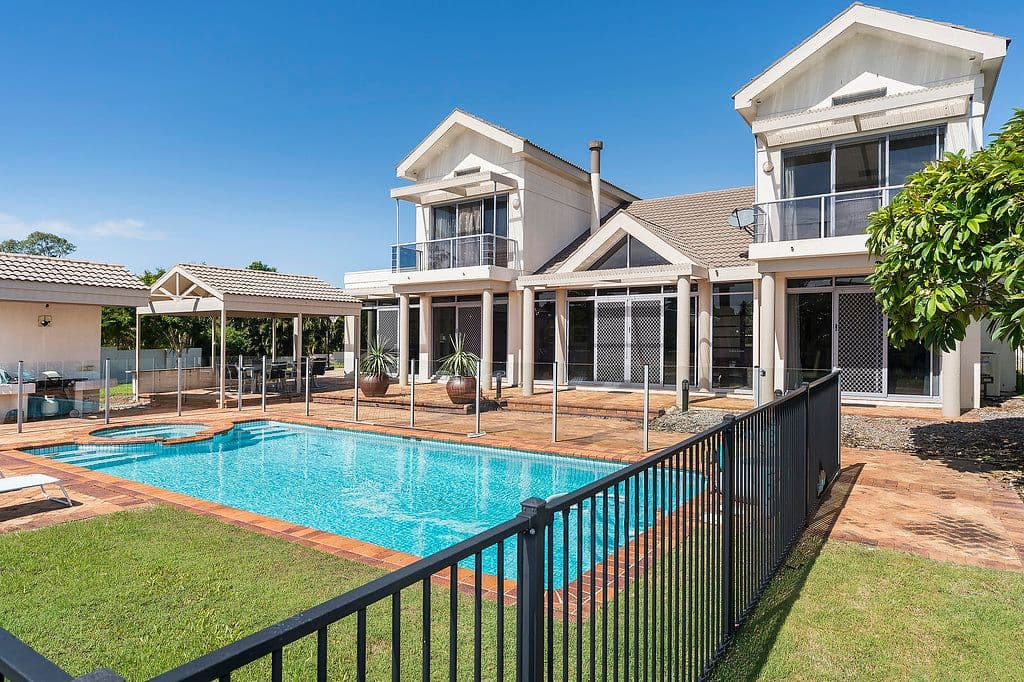 6275 Timberview Court, Sanctuary Cove QLD 4212, Hope Island - Thumbnail 8