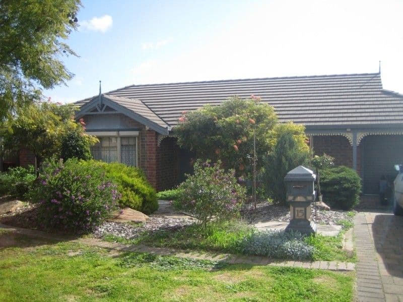 15 Jacaranda Drive, CRAIGMORE SA 5114, Craigmore - Image 1