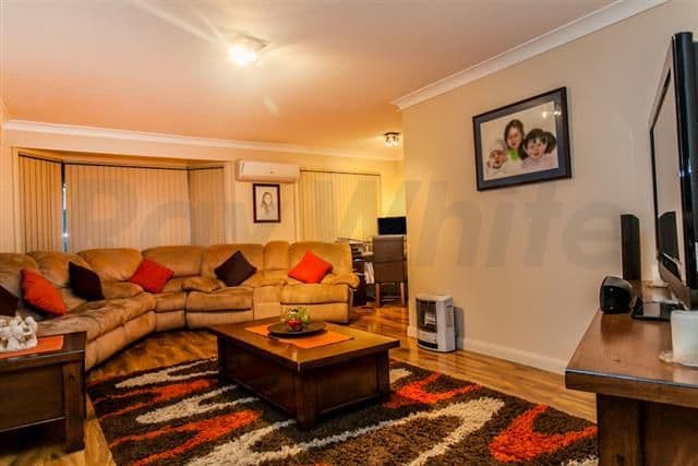 3 Oriole Street, GLENMORE PARK NSW 2745, Glenmore Park - Thumbnail 2