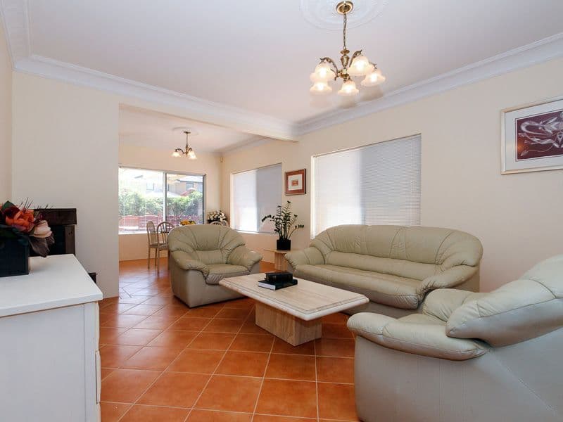 16 Woodlands Way, JANDAKOT WA 6164, Jandakot - Thumbnail 4